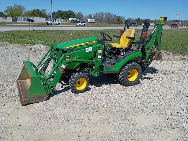 Image of John Deere 1025R equipment image 1