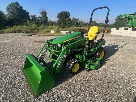 2013 John Deere 1026R Equipment Image0