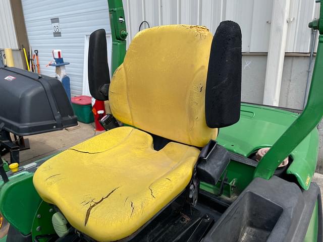 Image of John Deere 1435 equipment image 3