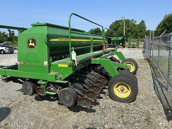 Image of John Deere 1590 equipment image 2