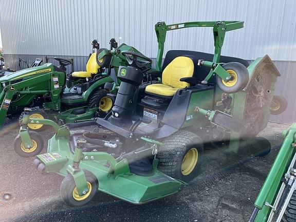 Image of John Deere 1600 Turbo II equipment image 3