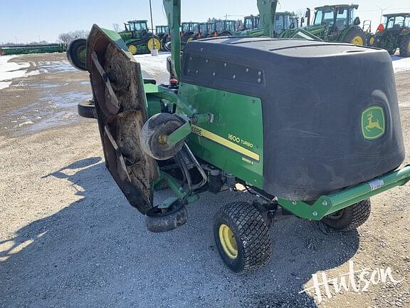 Image of John Deere 1600 Turbo II equipment image 3