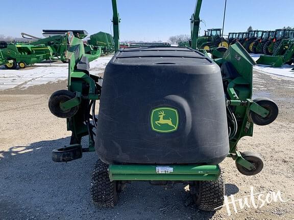 Image of John Deere 1600 Turbo II equipment image 4