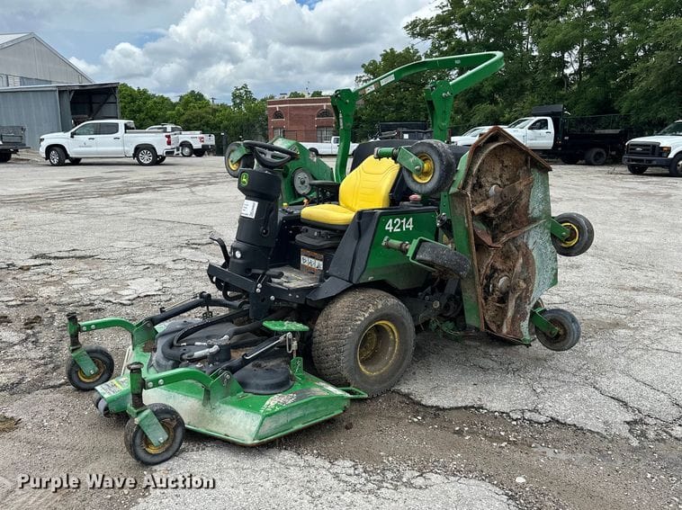 2013 John Deere 1600 Turbo Equipment Image0