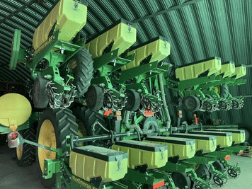 Main image John Deere 1720