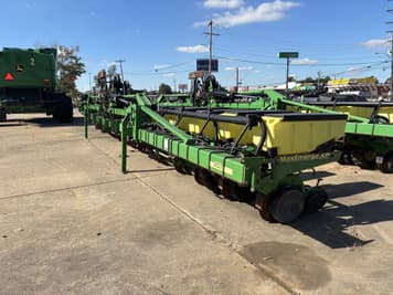 Main image John Deere 1720