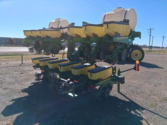 Image of John Deere 1720 equipment image 4