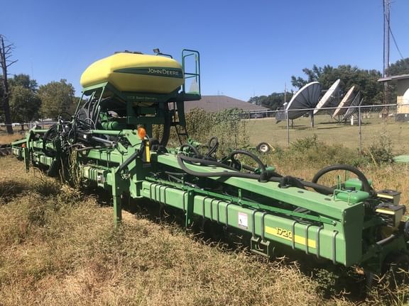 Main image John Deere 1720