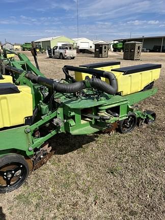 Image of John Deere 1720 equipment image 4