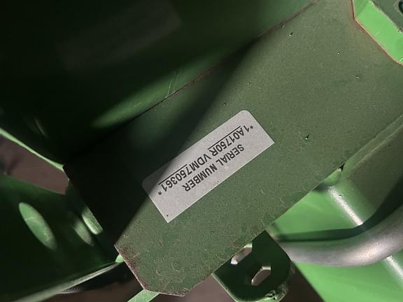Image of John Deere 1750 equipment image 3