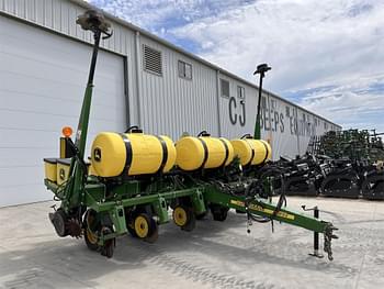 2013 John Deere 1750 Equipment Image0