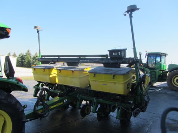 Image of John Deere 1750 equipment image 1