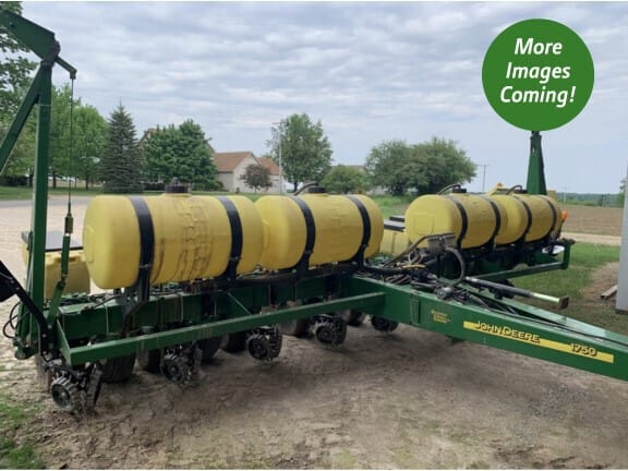 2013 John Deere 1750 Equipment Image0