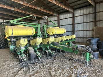 Main image John Deere 1760