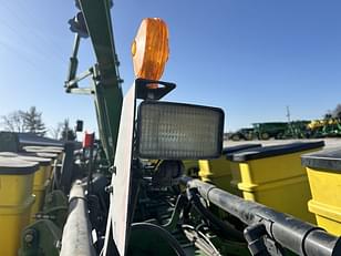 Main image John Deere 1760 27