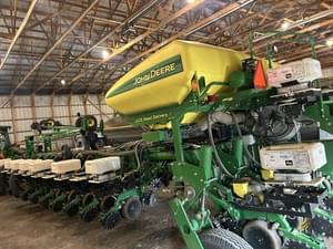 2013 John Deere 1770 Image