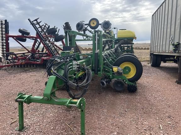 Image of John Deere 1770 equipment image 2