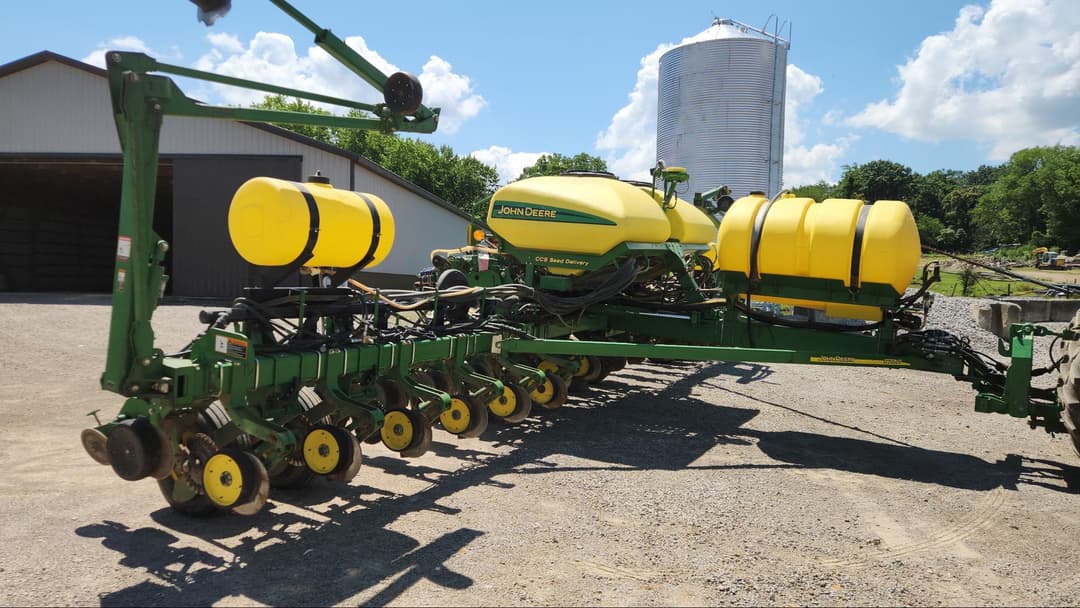 Image of John Deere 1770 Primary image