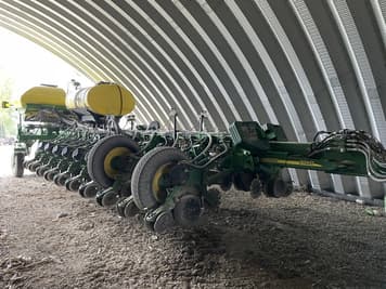 Main image John Deere 1770