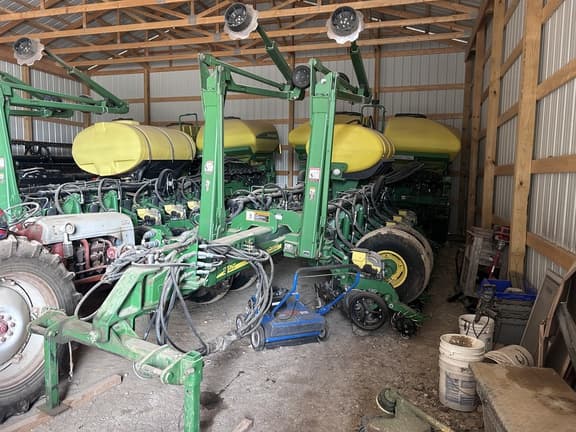 Image of John Deere 1770 Primary image