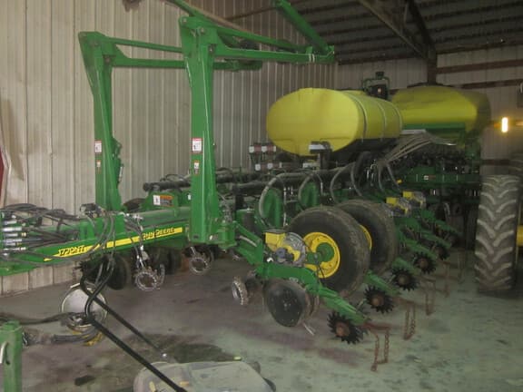 Image of John Deere 1770 Primary Image