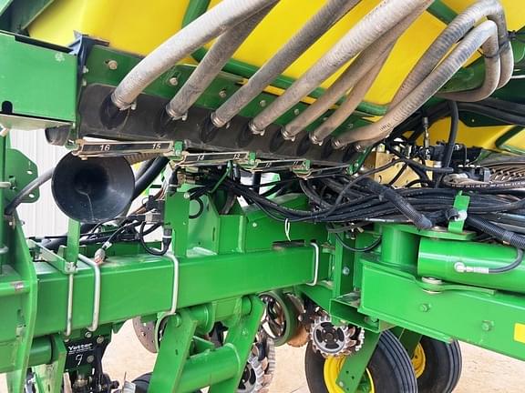 Main image John Deere 1770 16