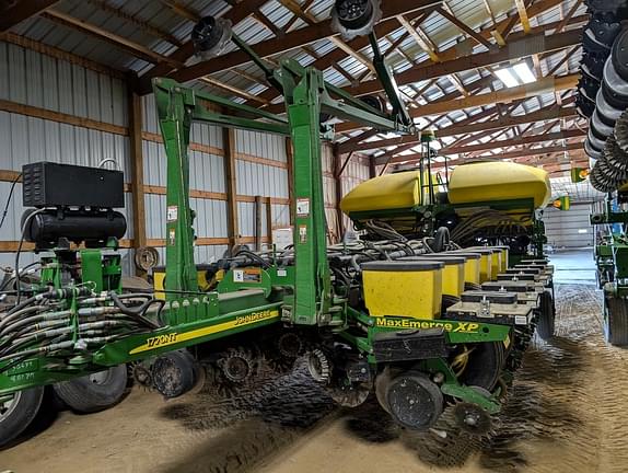 Image of John Deere 1770 Primary image