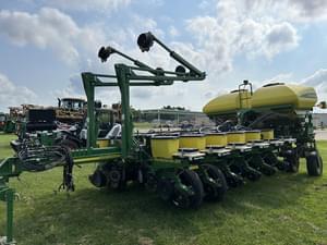 2013 John Deere 1770 Image