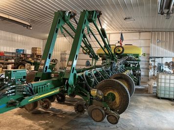 Main image John Deere 1770