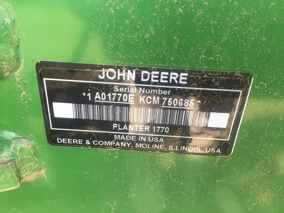 Image of John Deere 1770 equipment image 2
