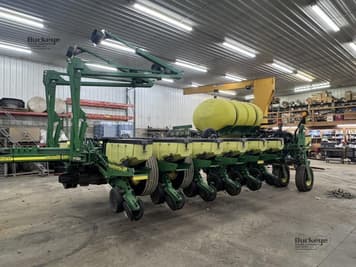 Main image John Deere 1770