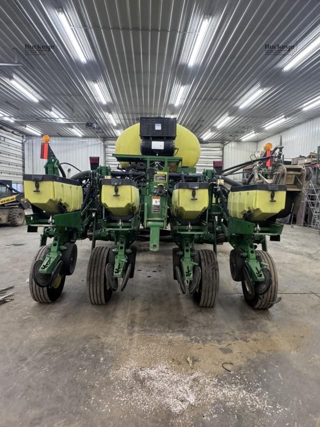 Image of John Deere 1770 equipment image 4