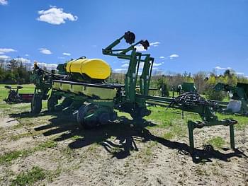 2013 John Deere 1770 Equipment Image0