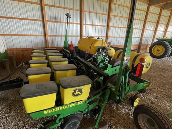 Image of John Deere 1780 equipment image 3