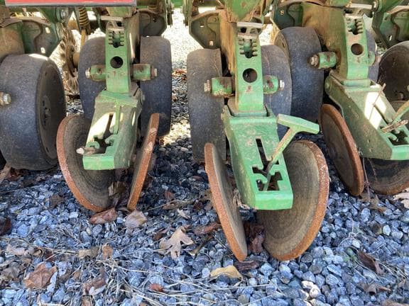 Image of John Deere 1780 equipment image 4