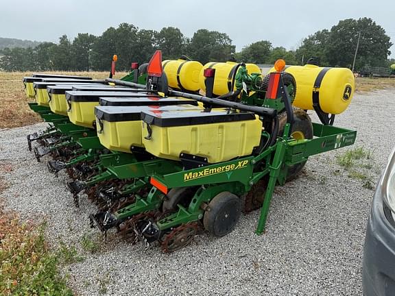 Image of John Deere 1780 equipment image 3