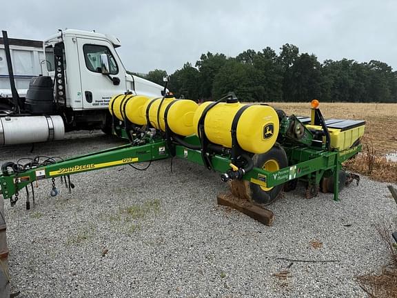 Image of John Deere 1780 Primary image