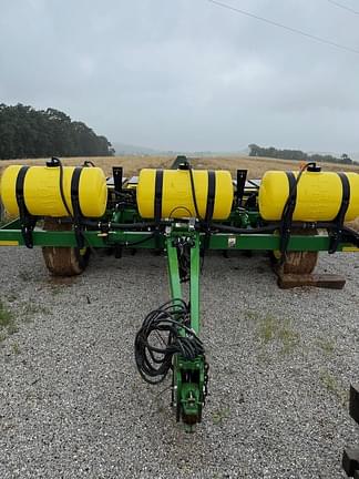 Image of John Deere 1780 equipment image 1