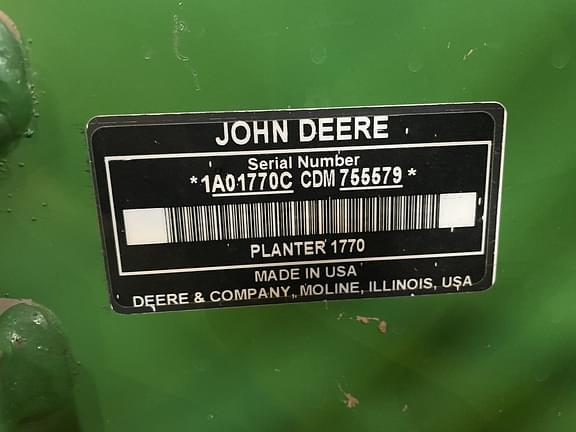 Image of John Deere 1790 equipment image 1