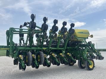 Main image John Deere 1790