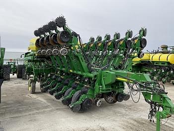 2013 John Deere 1790 Equipment Image0