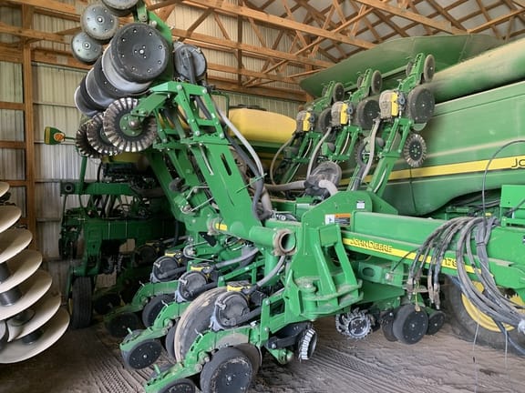 Main image John Deere 1790