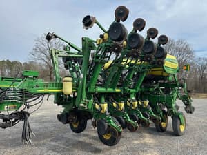 2013 John Deere 1790 Image