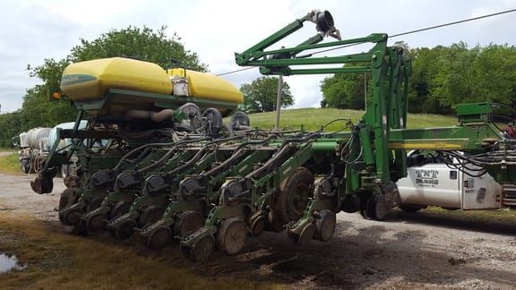 Main image John Deere 1790