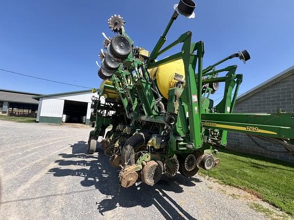 Image of John Deere 1790 Primary image