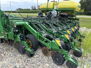 Main image John Deere 1790
