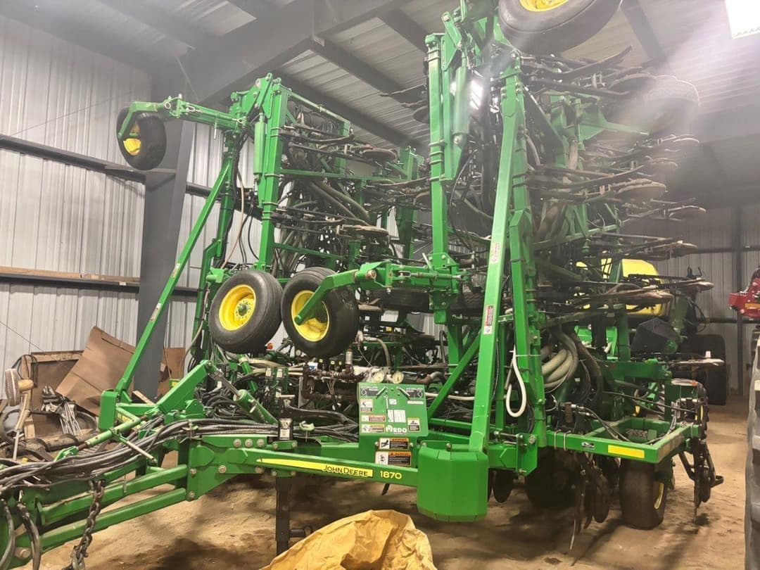 Image of John Deere 1870 Primary image