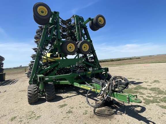 Image of John Deere 1890 equipment image 1