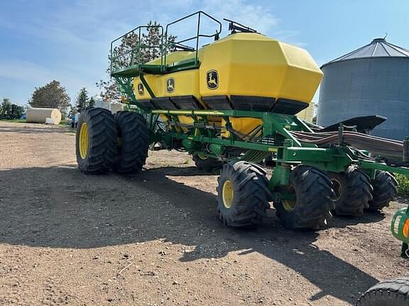 Image of John Deere 1890 equipment image 2