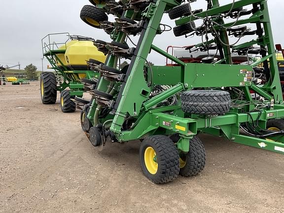 Image of John Deere 1890 Primary image